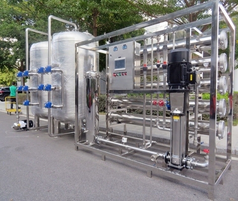 Mua 1500 Kg Trọng lượng 250 Lph Thiết bị xử lý nước qua thẩm thấu ngược cho công ty phân phối nước uống online manufacture
