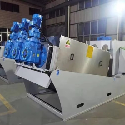 Mua Điều trị nước thải 95%-99% Hàm lượng nước vào Nhà máy nông nghiệp Động cơ Động cơ bùn quy trình Máy khử nước online manufacture