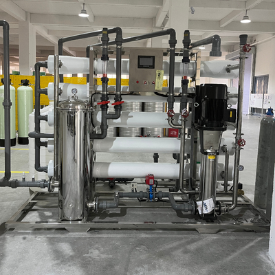 Mua Tùy chỉnh 1000l / H Thiết bị xử lý nước khoáng tinh khiết hoàn toàn tự động RO cho 1 tấn nước tinh khiết qua thẩm thấu ngược online manufacture