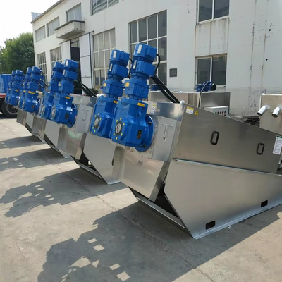Mua 3580mm * 1320mm * 1760mm Kích thước nhiều tấm bùn khử nước vít máy in lọc cho xử lý nước thải đô thị online manufacture
